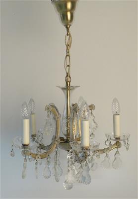 Luster und zwei Appliken mit Glasbehang - Antiques, art and jewellery