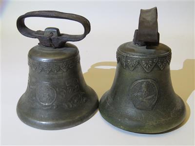 Zwei Glocken, 18. Jhd. - Antiques, art and jewellery