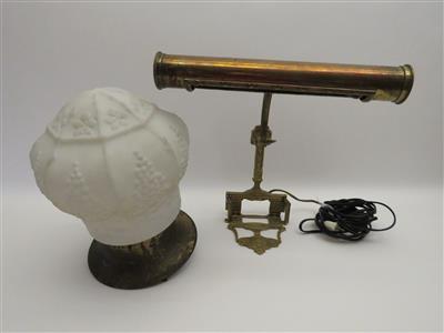 Deckenlampe mit Mattglasschirm und Wandbilderleuchte (Schiller Lampe) um 1900/20 - Klenoty, umění a starožitnosti