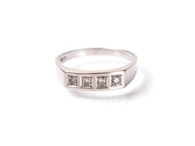 Diamantring - Jewellery, antiques and art