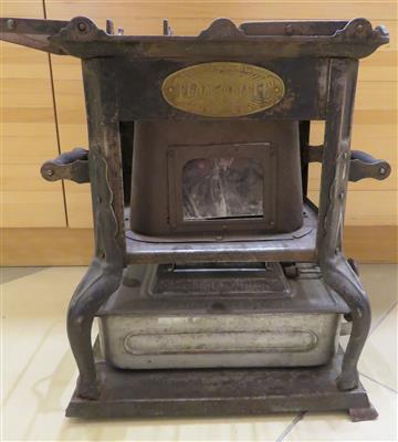 Heiz- und Kochapparat der Marke Thuron Vagner Paris, Modell Fourneau "Flamme Bleue"No.1, um 1900 - Gioielli, arte e antiquariato