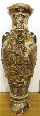 Satsuma Vase, Japan, 20. Jahrhundert - Jewellery, antiques and art