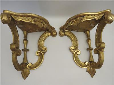 Paar Eck-Wandkonsolen im Rokokostil - Jewellery, antiques and art