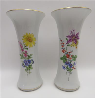 Paar Vasen, Meissen, 1977 - Jewellery, antiques and art