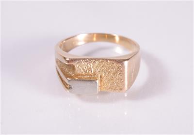 Ring - Jewellery