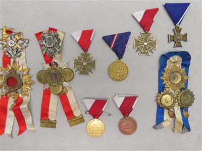 Konvolut von 6 tragbaren österreichischen Militär- und KameradschaftsbundAuszeichnungen mit Bändern, - Jewellery, antiques and art