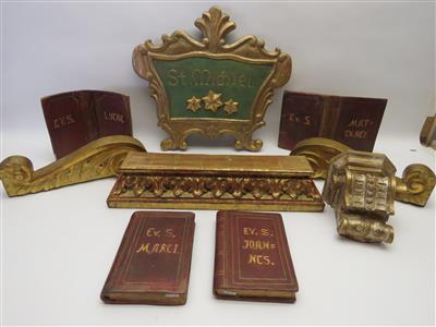 4 Dekorationsbücher aus Holz,2 Konsole Wandhalter, - Klenoty, umění a starožitnosti