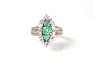 Brillant-Smaragddamenring zus. ca. 0,40 ct - Art, antiques and jewellery