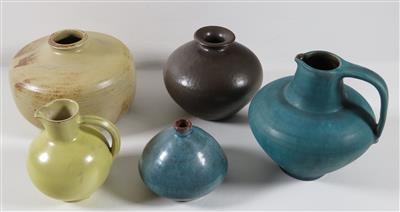 2 kleine Krüge, 3 Vasen, Studiokeramik, Deutsch 2. Hälfte 20. Jahrhundert - Art, antiques and jewellery