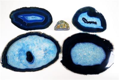 5 blaue Achatschnitte - Minerals and fossils