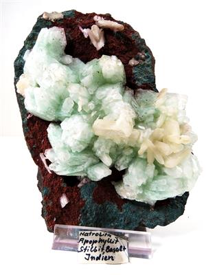 Natrolith, Apophylit, Stilbit, Basalt - Mineralien und Fossilien