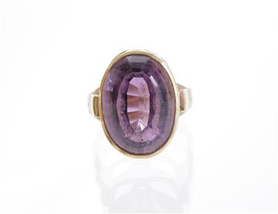 Ring - Art, antiques and jewellery