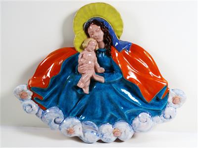 Wandrelief Madonna mit Jesuskind auf Wolken, Gmundner Keramik, um 1945 - Klenoty, umění a starožitnosti