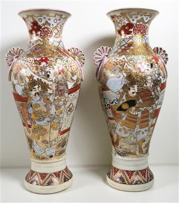 Paar Vasen, China, 20. Jahrhundert - Jewellery, antiques and art