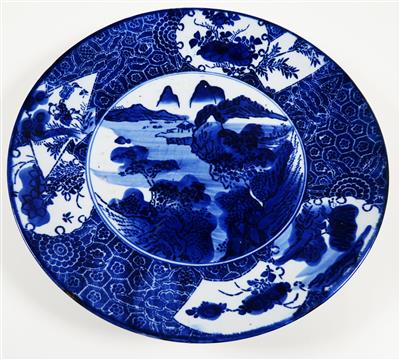 Blau-weißer Teller, Japan 19./20. Jahrhundert - Gioielli, arte e antiquariato