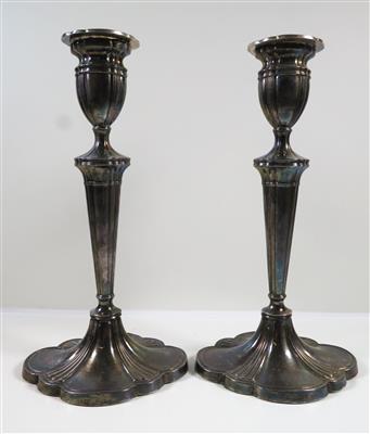Paar Kerzenleuchter, wohl Englisch, um 1900/1920 - Schmuck, Kunst & Antiquitäten