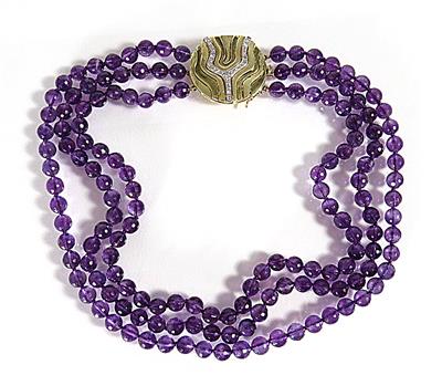 Amethystcollier - Jewellery, antiques and art