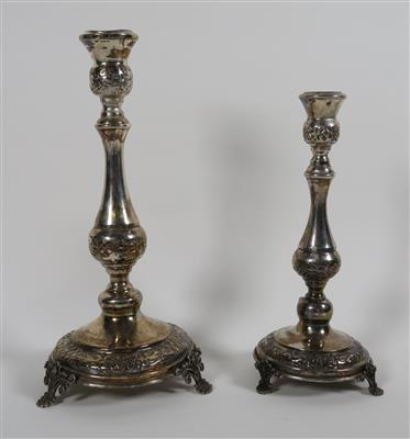 Zwei Kerzenhalter, 1. Hälfte 20. Jahrhundert - Gioielli, arte e antiquariato