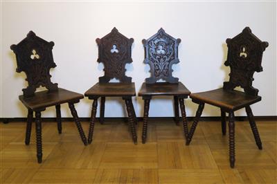 Satz von vier Eichenholz-Brettstühlen, 4. Viertel 19. Jahrhundert - Gioielli, arte e antiquariato