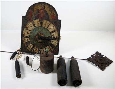 Provinzielles Uhrwerk mit gebogten Fronten, Alpenländisch 18. Jahrhundert und später - Gioielli, arte e antiquariato