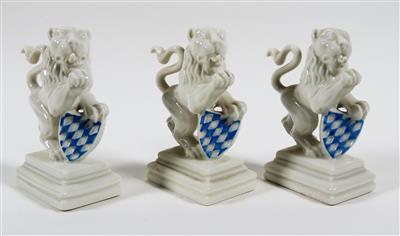 3 Löwen mit bayerischem Wappenschild, - Gioielli, arte e antiquariato