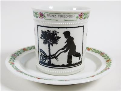 Kriegskinderspende-Tasse mit Untertasse, KPM-Berlin, 1916 - Gioielli, arte e antiquariato