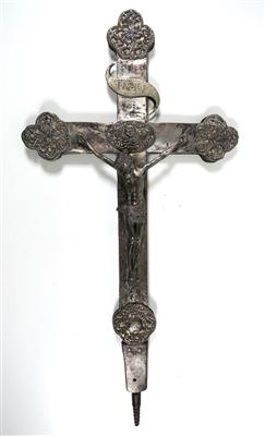 Barockes Vortragekreuz, wohl Schlesien, 18. Jahrhundert - Gioielli, arte e antiquariato