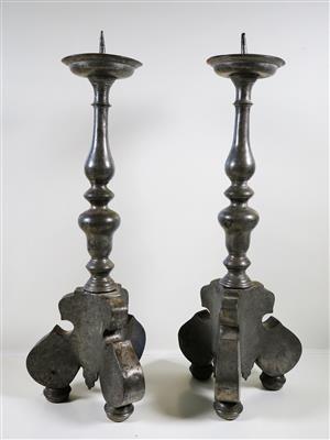 Paar barocke Kerzenleuchter, 18. Jahrhundert - Jewellery, Works of Art and art