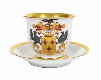 Wappen-Tasse mit Untertasse, KPM-Berlin, 1849-70 - Klenoty, umění a starožitnosti