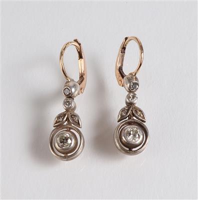 2 Altschliffdiamant Ohrringehänge zus. ca. 0,35 ct - Jewellery, Works of Art and art