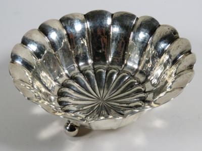 Kleine Silberschale, 1. Hälfte 20. Jahrhundert - Šperky, umění a starožitnosti