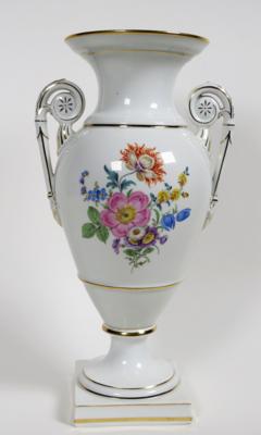 Sockelvase mit Henkeln, Meissen, 1962 - Jewellery, Works of Art and art