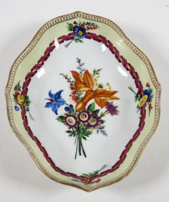 Oval geschweiftes Schälchen, Meissen, Marcolini-Zeit 1774-1814 - Klenoty, umění a starožitnosti