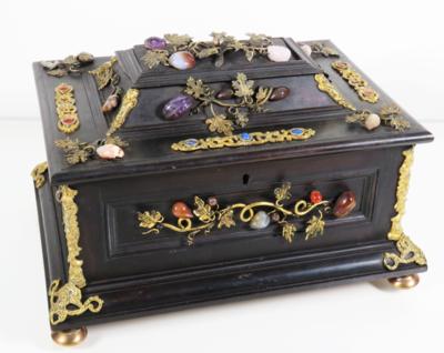 Schmuckkassette in modifiziertem Renaissancesil, Ende 19. Jahrhundert - Antiques, art and jewellery