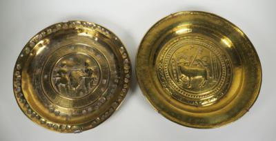 Zwei unterschiedliche Beckenschlägerschüsseln, wohl 19. Jahrhundert - Antiques, art and jewellery