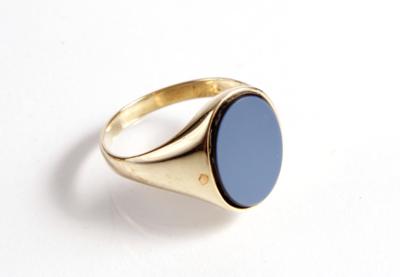 Ring - Jewellery, antiques and art