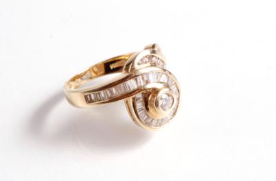 Brillant Diamant Damenring zus. ca. 0,85 ct - Jewellery, antiques and art