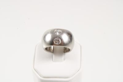 Brillant Damenring zus. ca. 0,50 ct - Schmuck und Uhren 29.02.2024 -  Startpreis: EUR 1.600 - Dorotheum