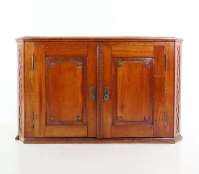 Josefinischer Halbschrank oder Anrichte um 1800 - Furniture and interior