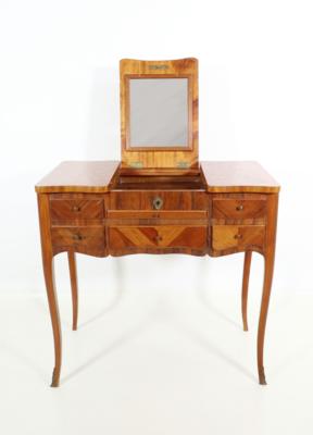 Poudreuse im modifizierten Lois XVI-Stil, um 1900 - Furniture and interior