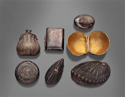Sammlung von 6 verschiedenen Pillendöschen und 1 Muschelschälchen - Arte, antiquariato e gioielli - Salisburgo