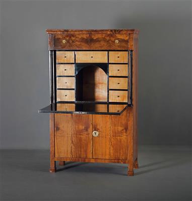 Biedermeier-Kastensekretär um 1830 - Velikono?ní aukce