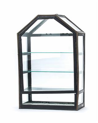 Kleine Vitrine - Collection Friedrich W. Assmann