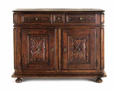 Italienische Anrichte - Credenza, Piemont, 17. Jhdt. - Asta di Natale - Mobili, tappeti, dipinti