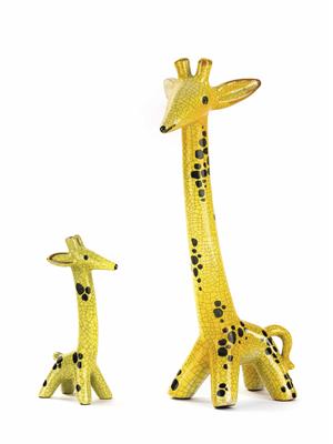 Zei Giraffen, Walter Bosse (1904 - 1979), Entwurf um 1955, Ausführung Staatliche Majolika-Manufaktur Karlsruhe - Umění, starožitnosti, šperky – Salzburg