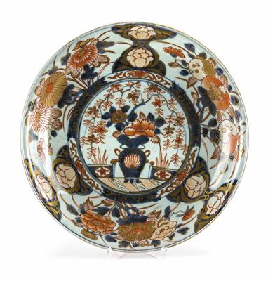 Imari-Schale, China 18. Jahrhundert - Velikonoční aukce
