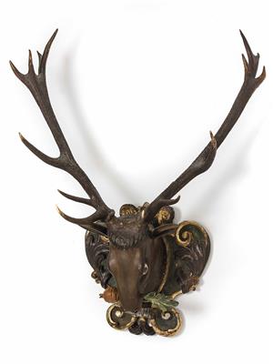 Barocke Jagdtrophäe - Hirschkopfhaupt mit Geweih, Alpenländisch, 18. Jahrhundert - Christmas auction