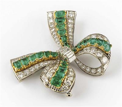 Diamant-Smaragdbrosche zus. ca. 8,40 ct - Schmuck, Taschen- und Armbanduhren, Kunst des 20. Jahrhunderts