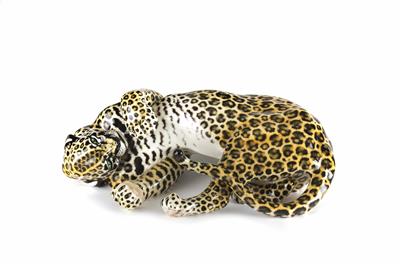 Sich wälzender Leopard, Entwurf Hans Behrens 1904, Ausführung Nymphenburger Porzellanmanufaktur - Jewellery, watches and art