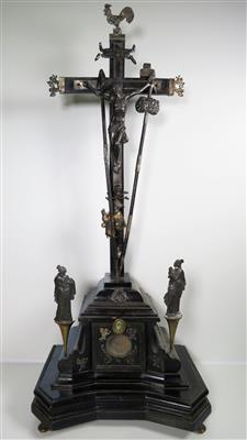 Tischstand-Kruzifix, ursprünglich 2. Hälfte 17. Jahrhundert - Adventauktion